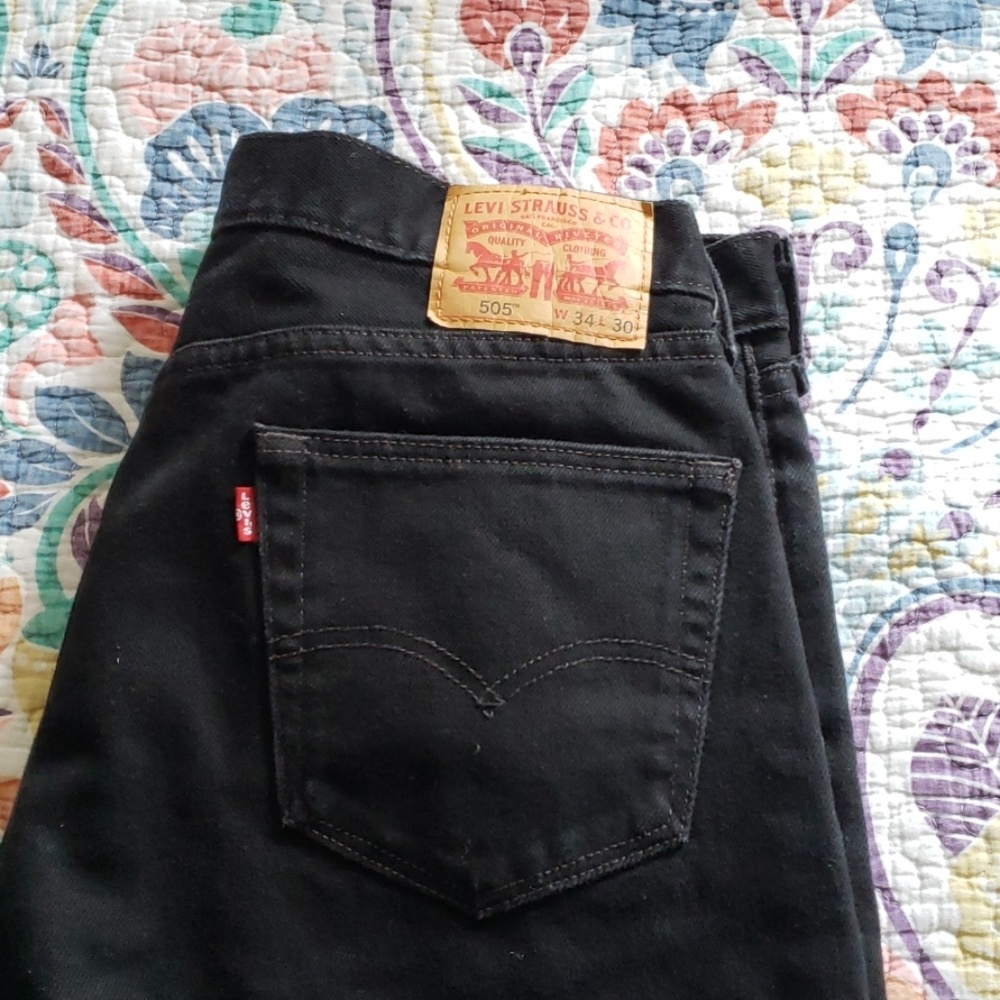 Levis black jeans